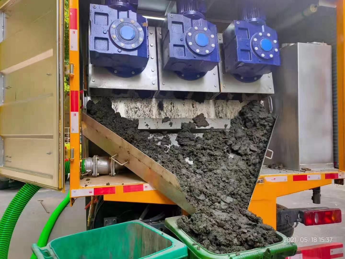 土默特右化粪池清掏城市维护站-泥浆净化干湿分离处理